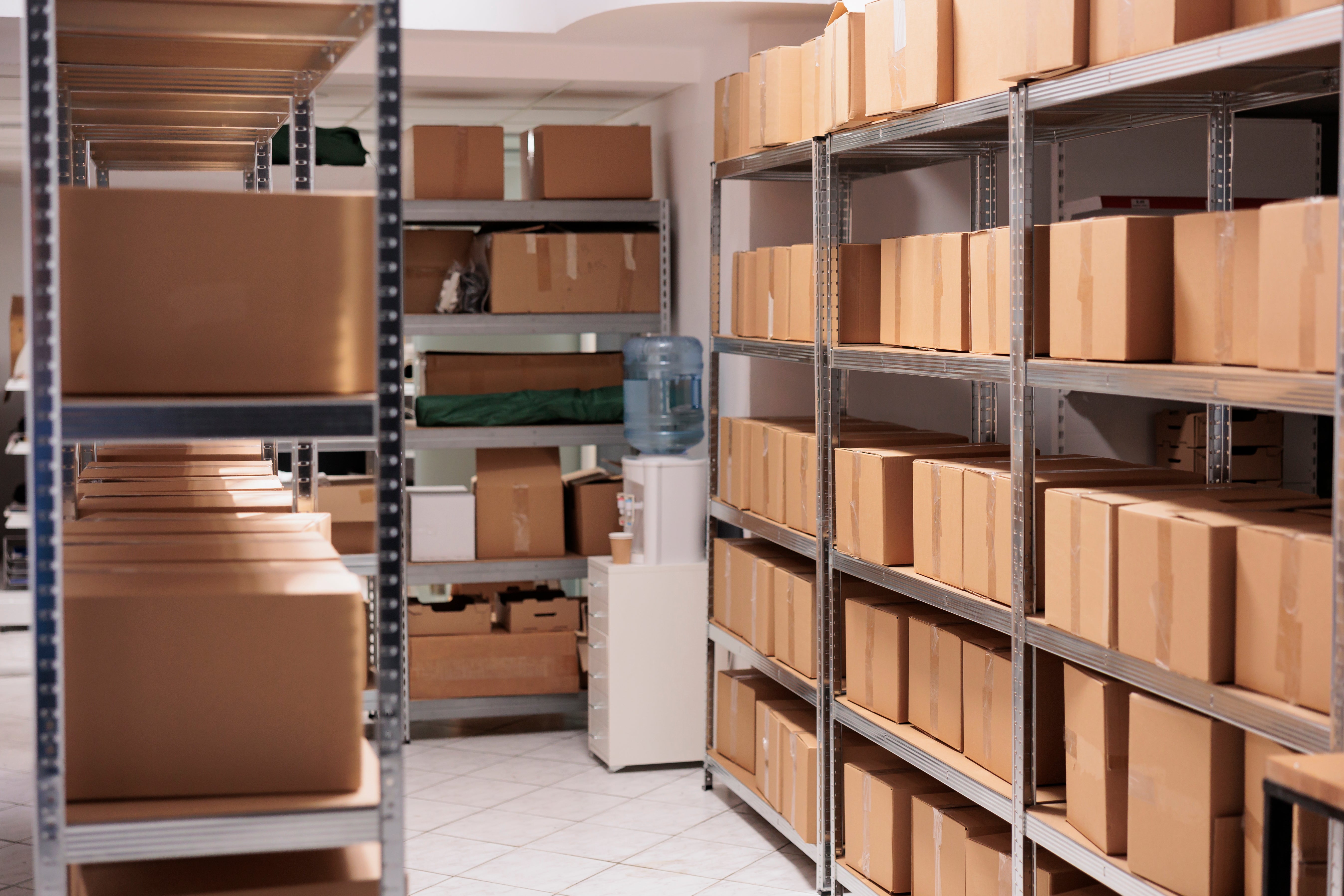Storage room – OFFICE RESALE
