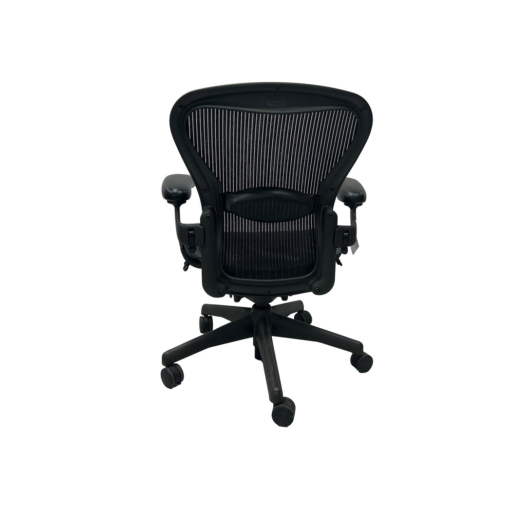 Herman Miller Aeron chair (with lumbar support)